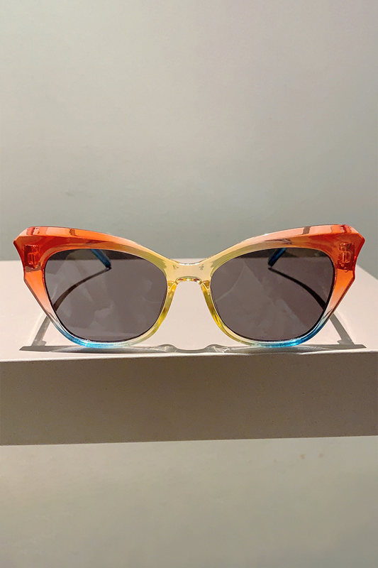 GAFAS DE SOL CON DISEÑO FASHION - Ada Cepeda Shop