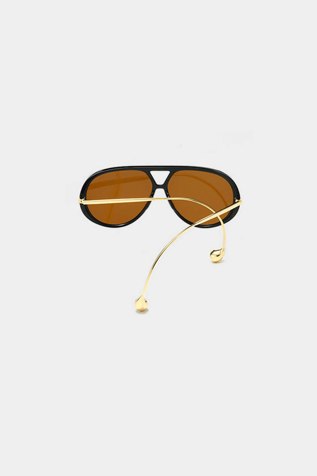 GAFAS DE SOL METÁLICAS DE ESTILO MINIMALISTA - Ada Cepeda Shop