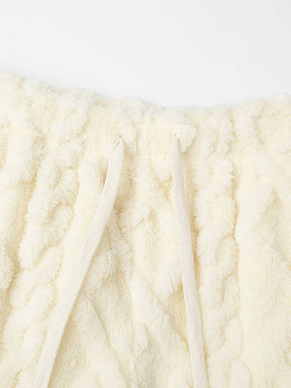 PANTALÓN ACOLCHADO TEXTURIZADO ESTILO URBANO - Ada Cepeda Shop