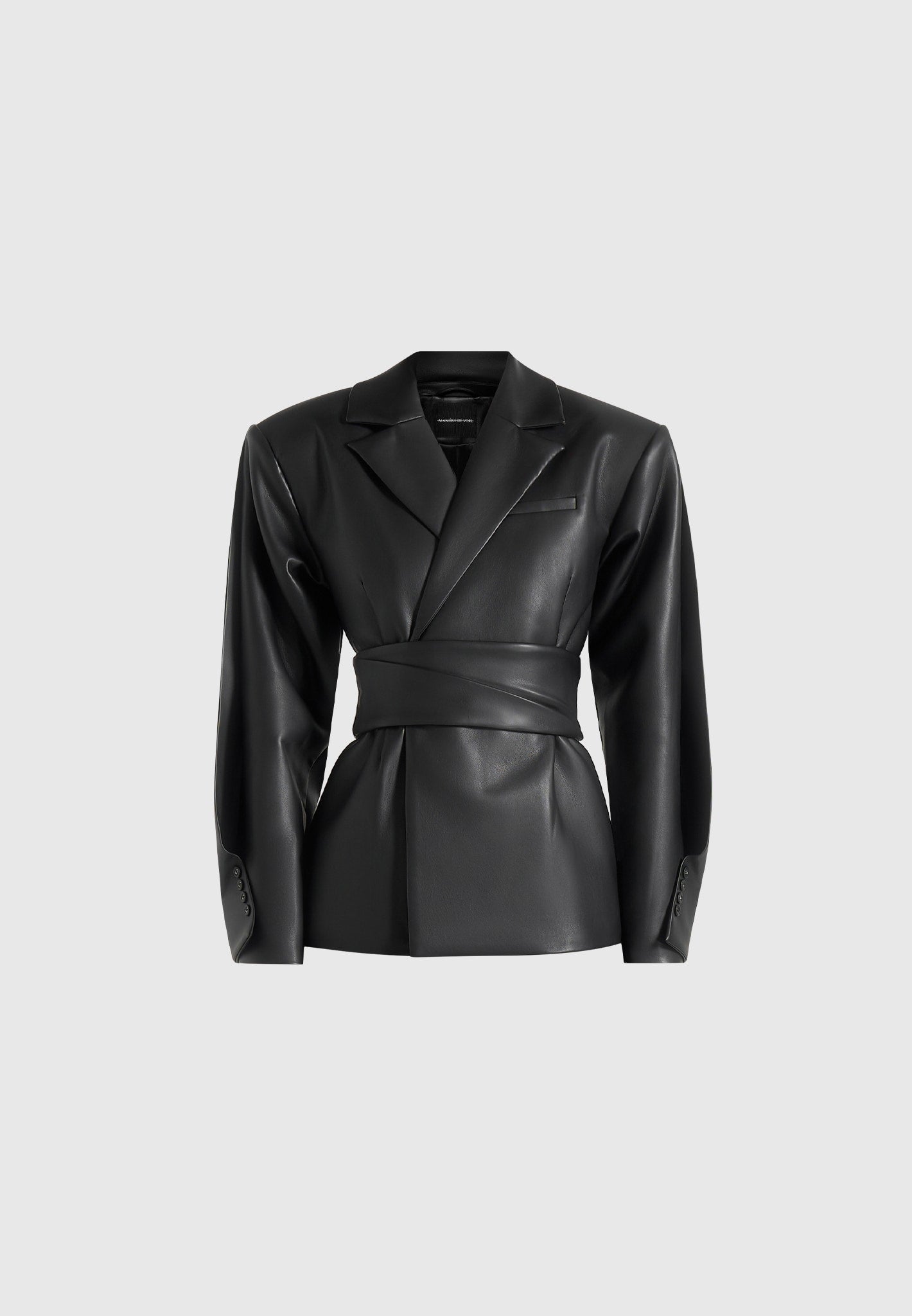 BLAZER NEGRO DE EFECTO PIEL CON CINTURÓN - Ada Cepeda Shop