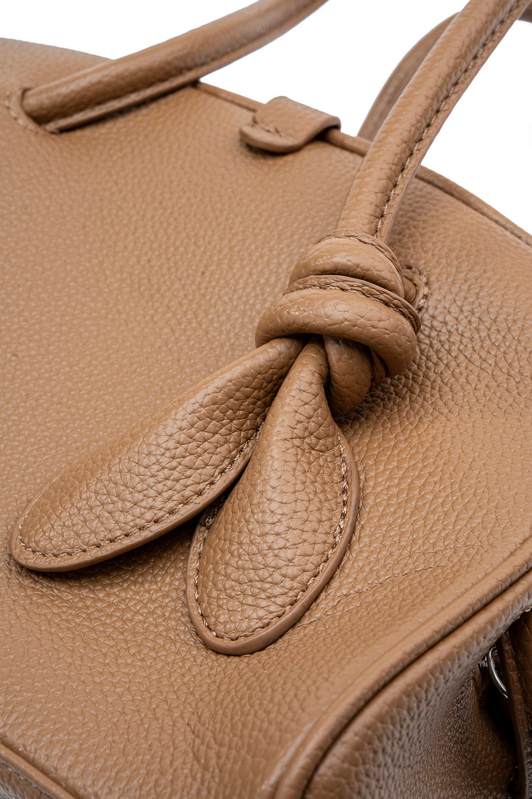 VALENTINA | BOLSO TOTE ELEGANTE COLOR CAMEL - Ada Cepeda Shop