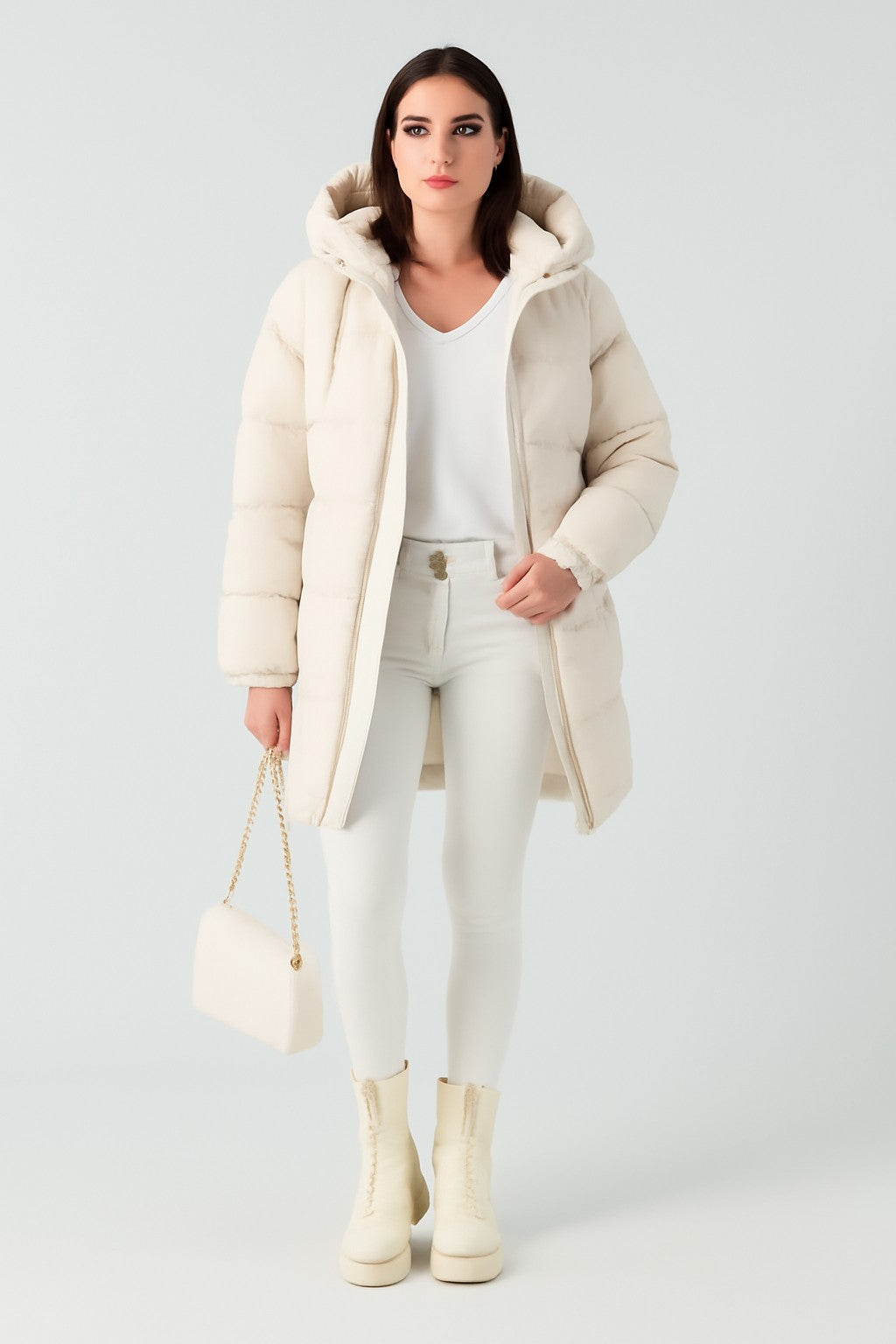 CHAQUETA ACOLCHADA LARGA CON CAPUCHA PARA MUJER - Ada Cepeda Shop