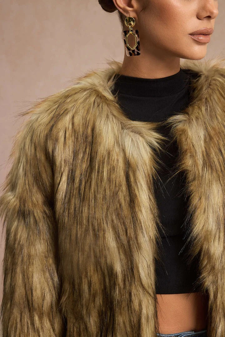 BOOM|CHAQUETA EFECTO PELO ELEGANTE - Ada Cepeda Shop