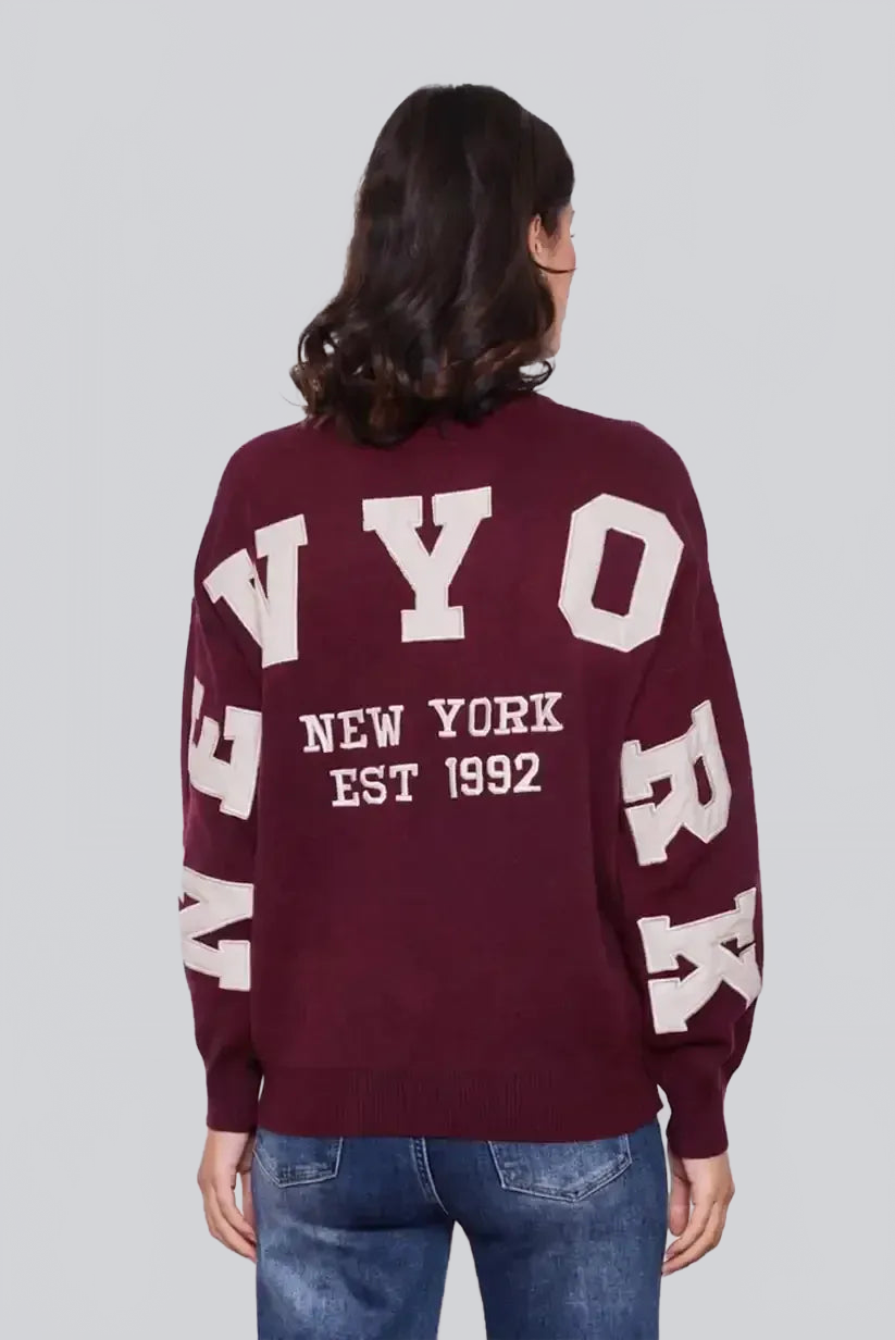 JERSEY OVERSIZE BURDEOS “NEW YORK” EST. 1992 - Ada Cepeda Shop