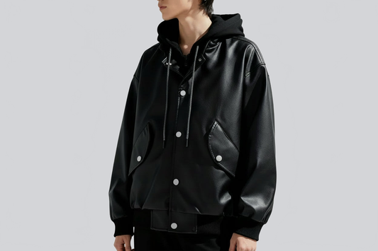 JOMP|ELEGANTE CHAQUETA DE PIEL CON CAPUCHA - Ada Cepeda Shop