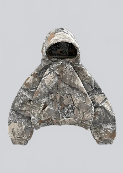 SUDADERA CROP CON CAPUCHA CAMUFLAJE Y CREMALLERA - Ada Cepeda Shop