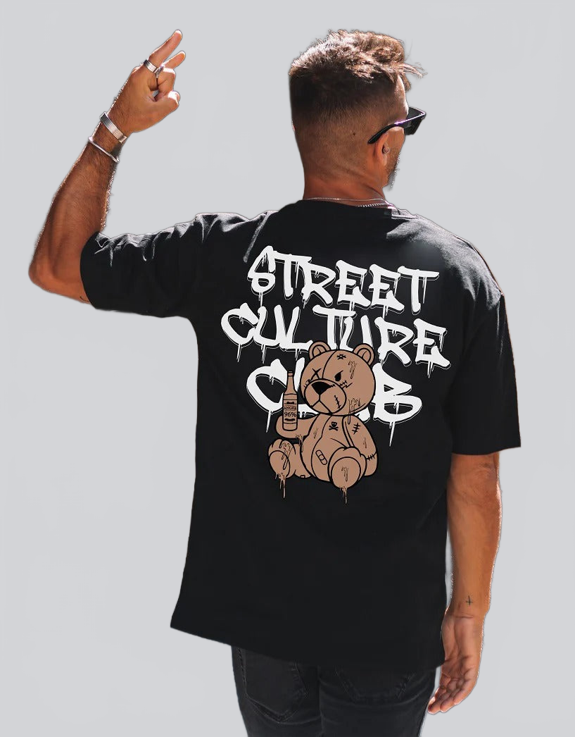 CAMISETA NEGRA STREETWEAR OVERSIZE TEDDY CLUB – DISEÑO URBANO CON ACTITUD - Ada Cepeda Shop