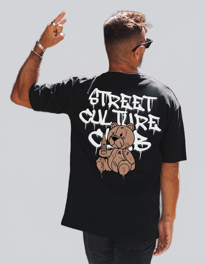 CAMISETA NEGRA STREETWEAR OVERSIZE TEDDY CLUB – DISEÑO URBANO CON ACTITUD - Ada Cepeda Shop